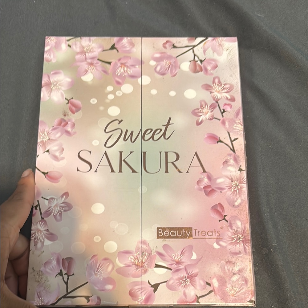 Sweet Sakura Makeup Palette - Pink